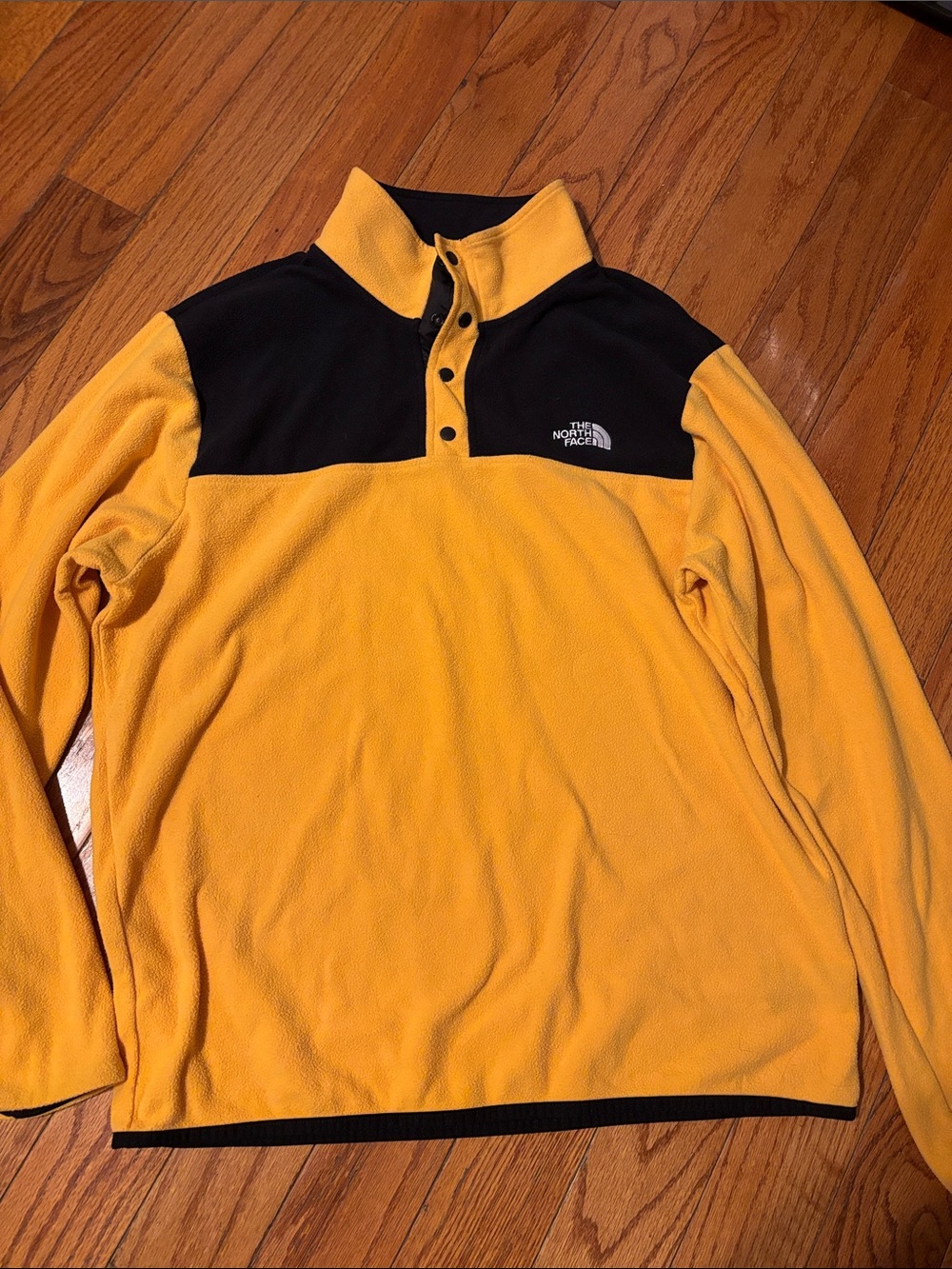 The North Face Men’s Yellow and Black Snap-Front Fleece Pullover